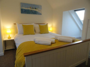 Luckwell Too by Cliftonvalley Apartments